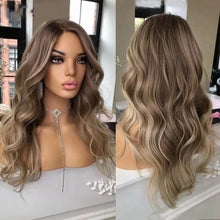 Carregar imagem no visualizador da galeria, Lace Front Humana ondulada loira com mechas 65cm 13x4 HD - Brenda