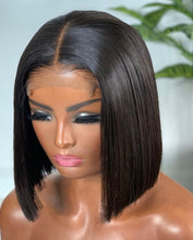 Carregar imagem no visualizador da galeria, Peruca Lace Humana Chanel 35cm 4x4 HD - Thayna