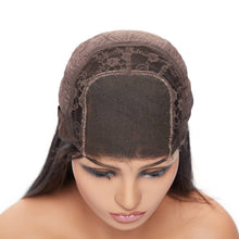 Carregar imagem no visualizador da galeria, Peruca Lace Humana Chanel com franja 35cm 4x4 HD - Yara