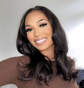 Lace Front Humana ondulada 45cm 13x4 HD - Flávia