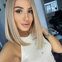 Carregar imagem no visualizador da galeria, Peruca Lace Humana Loira lisa long bob 40cm 13x4 HD - Sasha