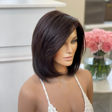 Carregar imagem no visualizador da galeria, Peruca Lace Humana Chanel 35cm 13x4 HD - Katia