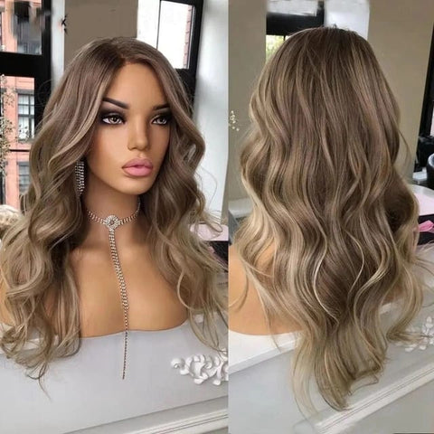 Lace Front Humana ondulada loira com mechas 65cm 13x4 HD - Brenda