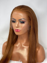 Carregar imagem no visualizador da galeria, Lace Front Humana Lisa 60cm 13x4 HD - Alexandra
